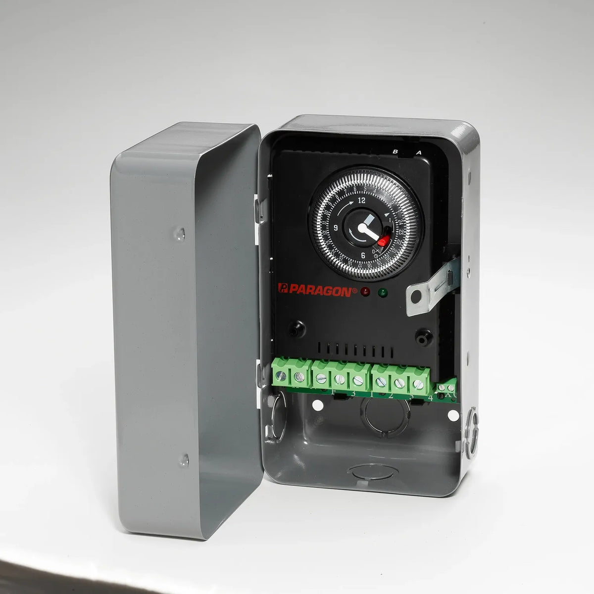 CLOCK 8145-AV-Remsco